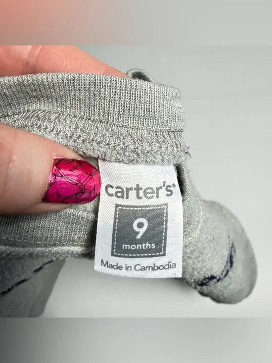 Bundle of Baby Shirts Tops Onesies Size 9 Months Carter’s Blue Fleece Winter - Picture 4 of 16